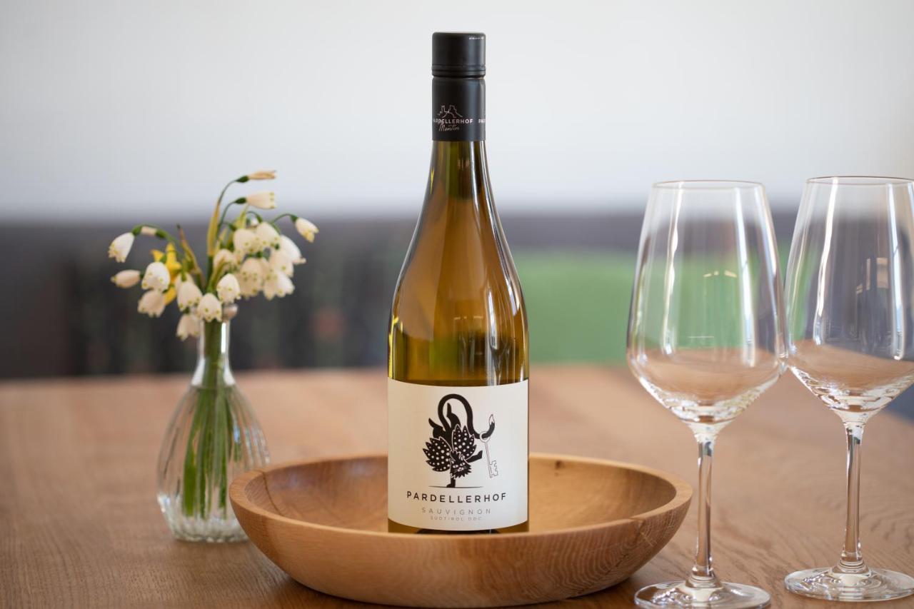 Weingut Pardellerhof Villa Marlengo Bagian luar foto