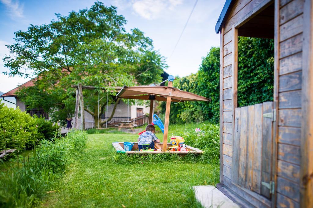 Weingut Pardellerhof Villa Marlengo Bagian luar foto